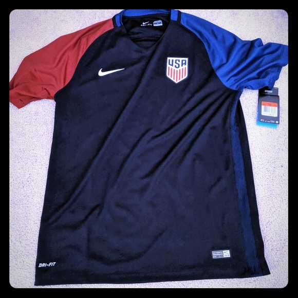 nike soccer training top